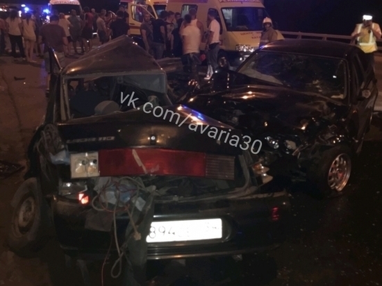 В Астрахани водитель погиб в аварии на "Царевке"