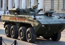 Дорогостоящие новые танки Т-14 «Армата», тяжелая боевая машина пехоты Т-15 «Курганец» и боевая платформа «Бумеранг» в ближайшее время не будут массово поставляться в войска