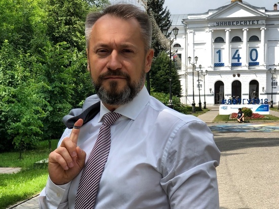 Евгений Макаренко стал единственный кандидатом-самовыдвиженцем, который смог собрать подписи