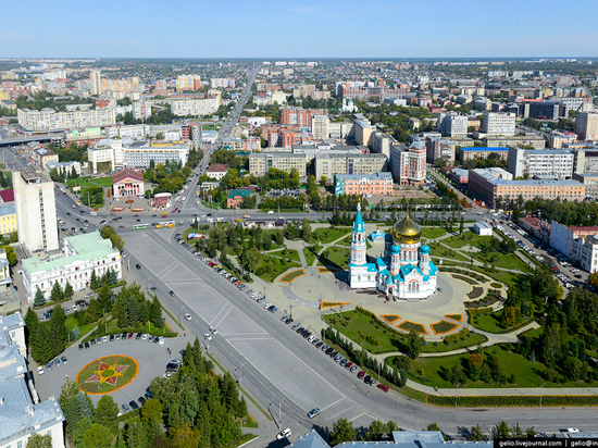Накануне очередного Дня города в свет вышло второе издание книги  «Омск - необыкновенный город!»