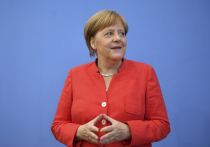 Супруг канцлера Германии Ангелы Меркель Йоахим Зауэр отправился на отдых в Альпы без своей жены, и теперь немцы задаются вопросом, где же Меркель