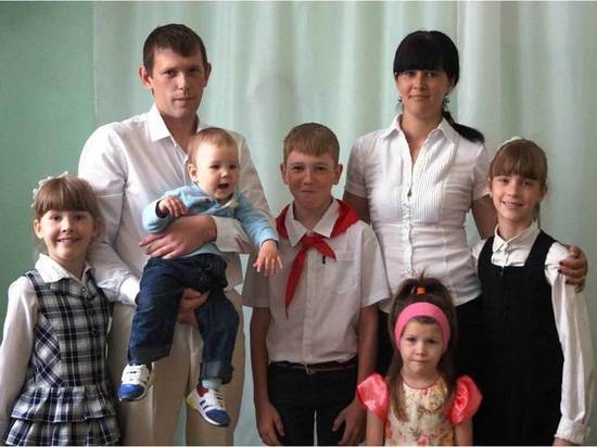 Многодетные супруги из Волгоградской области стали «Молодой семьей года»
