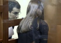 Сестры Хачатурян, признавшиеся в убийстве своего отца Михаила Хачатуряна, смогут продолжить обучение в стенах московского СИЗО №6