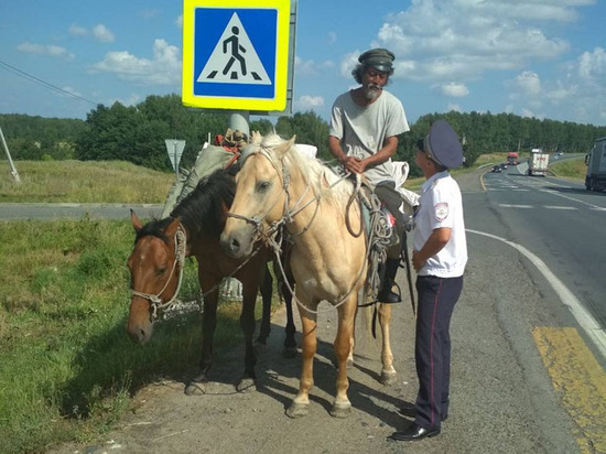 Знаменитый конный путешественник Цзин Ли проехал через Чувашию