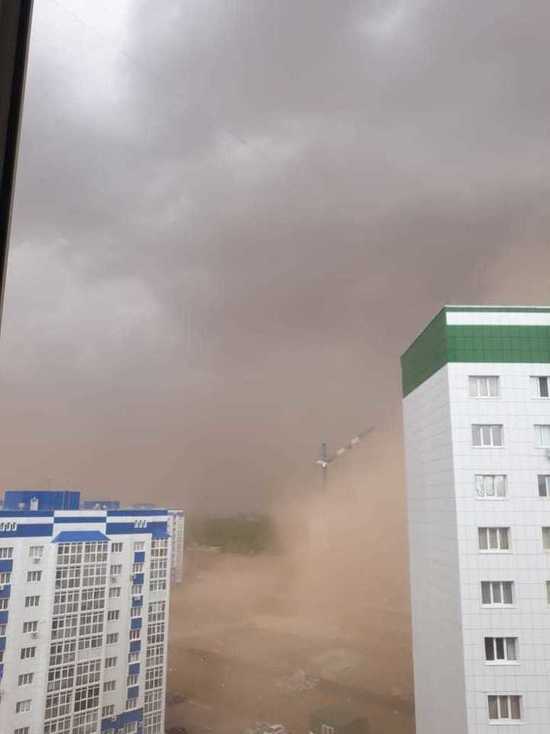 Оренбург накрыла песчаная буря