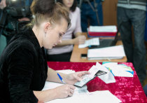 На минувшей неделе на заседании избирательной комиссии Нижегородской области были вручены первые удостоверения кандидатов в губернаторы региона