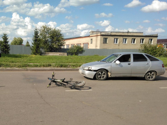 В Тамбове велосипедист столкнулся с легковушкой