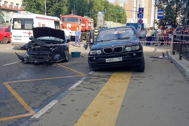 Skonchalas Eshe Odna Zhertva Pyanogo Dtp S Bmw V Moskve Mk