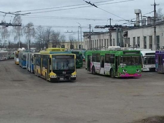 Три маршрута троллейбусов в Калуге переведут на другие схемы