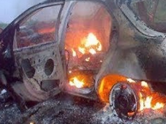 Во вторник в полночь в центре Архангельска сожгли автомобиль