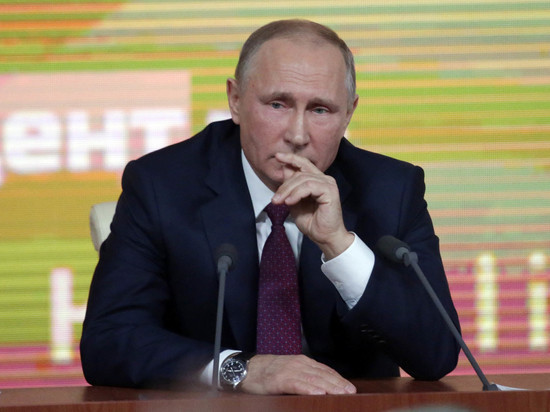 Поддержка внешней политики Владимира Путина снизилась до 16% — Опрос