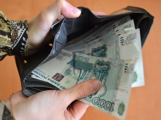 Тамбовчанка, сдававшая квартиру, перевела мошеннику 490 тысяч рублей