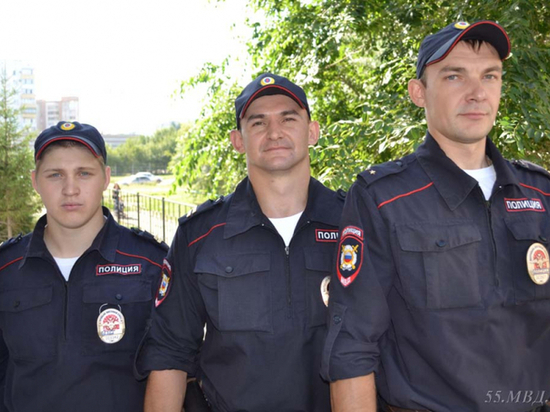 Полиция опубликовала фото лучших омских ППС-ников