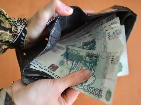 Тамбовчанка перевела мошенникам более 180 тысяч рублей