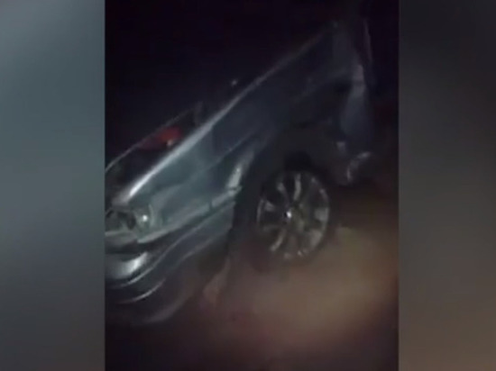 Ночью в Кемерове пьяный мужчина крушил автомобили