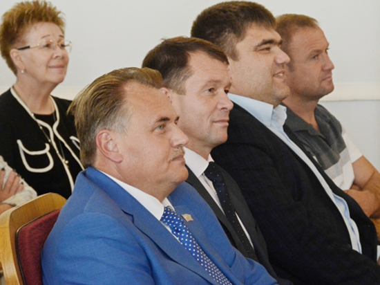 Думская фракция «Единой России» обсудила развитие системы дополнительного образования