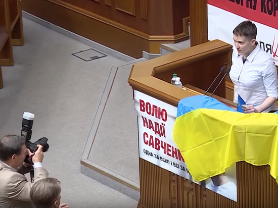 Киевский суд оставил под арестом Надежду Савченко