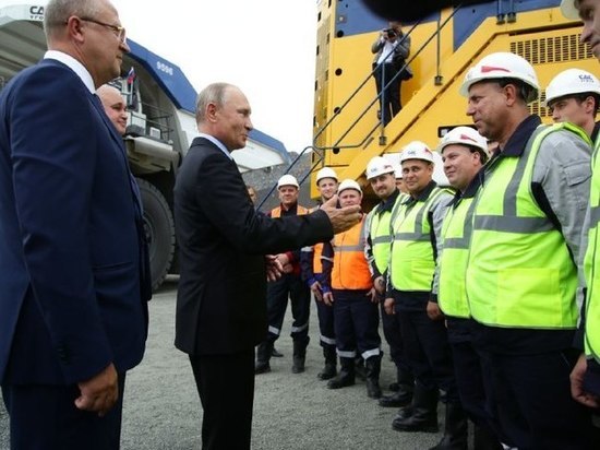 Родным шахтера, попросившего для них жилье у Путина, приобретут две квартиры
