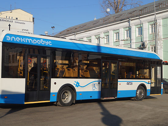 1 сентября в Москве на регулярный маршрут вышел первый электробус