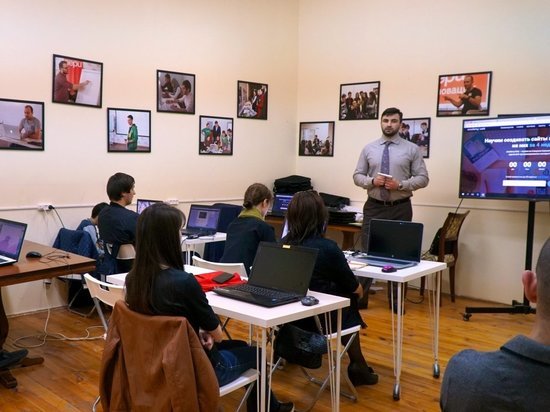 Костромских школьников приглашают на бесплатные курсы по программированию