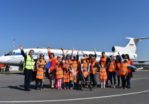 Уфимский аэропорт в третий раз стал участником социальной акции «Погуляй со мной» и организовал экскурсию для детей с ограниченными возможностями здоровья