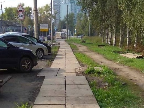 Плитка используется при обустройстве тротуаров вдоль проспекта Ломоносова и на территориях возле школ и детских садов города