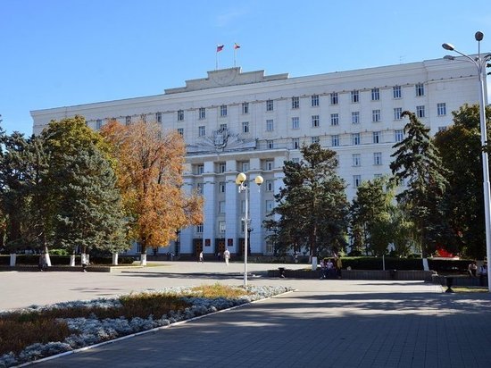 В парламенте Ростовской области поддержали закон, предоставляющий право на льготы до выхода на пенсию