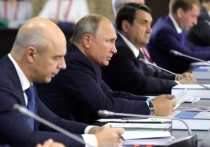 Владимир Путин прилетел во Владивосток раздраженным: возможно, сказалась усталость, а скорее всего — не слишком удачные для ставленников АП результаты губернаторских выборов