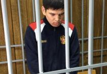 «Они на меня напали» - так объяснил на суде свои действия 20-летний киргиз Бекджан Сарбишев, протаранивший в минувшее воскресенье на автомобиле толпу своих земляков