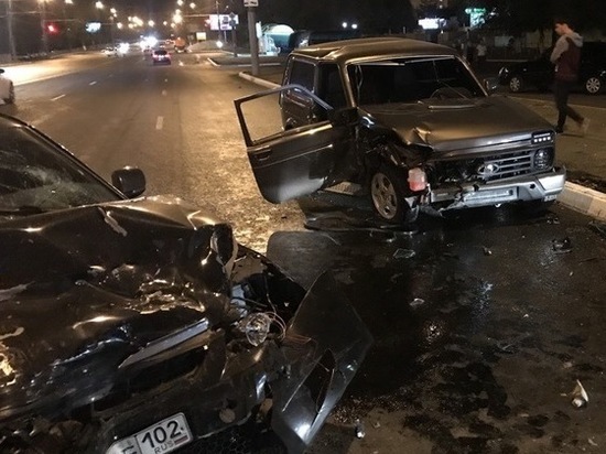 Соцсети: в ДТП на Гагарина несколько человек выжили, один погиб