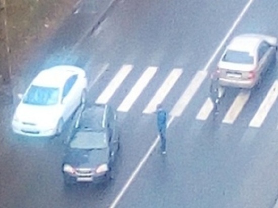 Дорожно-транспортное происшествие зафиксировано вчера в Архангельске на улице Розинга