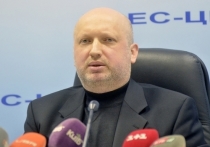 Секретарь Совета безопасности и обороны (СНБО) Украины Александр Турчинов раскритиковал озвученные Минобороны России на брифинге в понедельник данные об украинской принадлежности ракеты "Бук", сбившей малайзийский "Боинг" рейса MH17