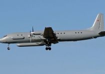 Как сообщает Interfax со ссылкой на источник в органах международного поиска и спасения воздушных судов, российский военный самолет Ил-20, который возвращался на базу Хмеймим, мог затонуть у берегов Сирии в результате "критического инцидента" в воздухе