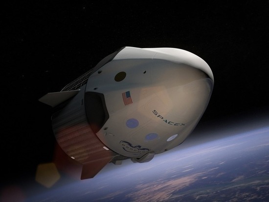 Стало известно имя первого «лунного» туриста SpaceX