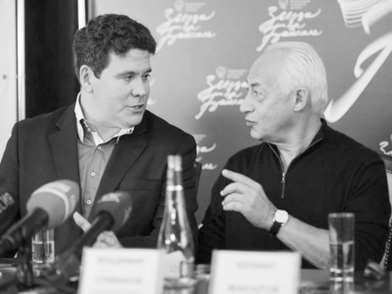 ИНК снова спонсировала ИНК снова спонсировала