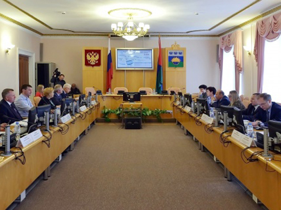 В Тюменской областной Думе состоялось заседание комитета по экономической политике и природопользованию