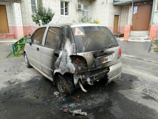 Автомобиль депутата от ЛДПР подожгли в Нижегородской области