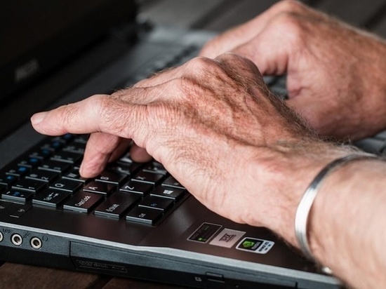Лихославльских пенсионеров научат компьютерным премудростям