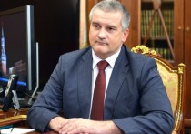 Руководитель российского полуострова Сергей Аксёнов в понедельник, 24 сентября, назвал печальным зрелищем проход кораблей Военно-морских сил Незалежной через Керченский пролив под арками Крымского моста, соединяющий полуостров с материковой Россией, а сами украинские военные корабли ничем иным, как «корытами»