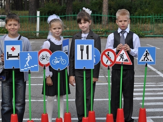 Дети в Тверской области показали фигурное вождение и знание ПДД