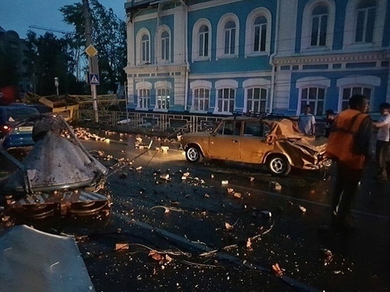 Названо имя виновника гибели крановщика при урагане в Барнауле