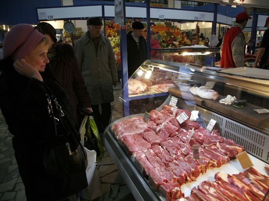Цены на мясо стали россиян беспокоить больше цен на бензин