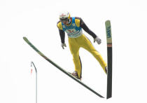 Лидер нашей команды по прыжкам на лыжах с трамплина Евгений Климов в текущем летнем сезоне уже несколько раз вошел в историю