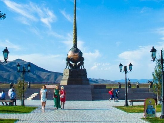 Cтолица Тувы как зеркало сибирского парламентаризма Cтолица Тувы как зеркало сибирского парламентаризма