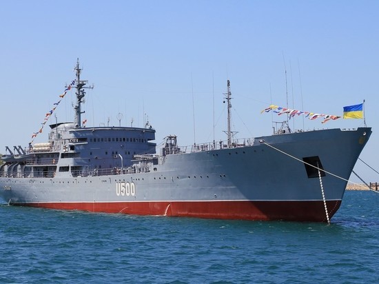 Моряк рассказал об отважном походе "Донбасса" и "Корейца"