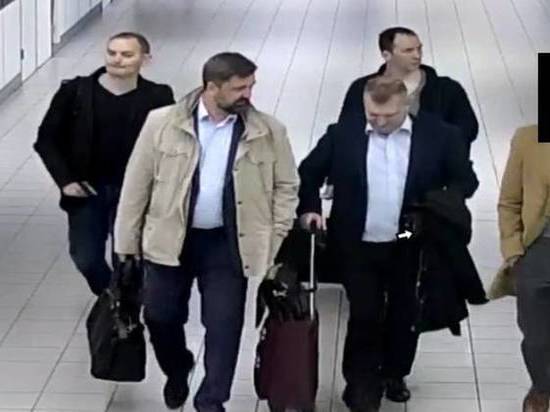 Названы имена четверых россиян, высланных из Голландии за «кибератаку»