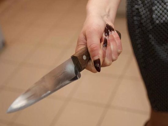 Жительница Моршанска во время ссоры зарезала своего гражданского мужа