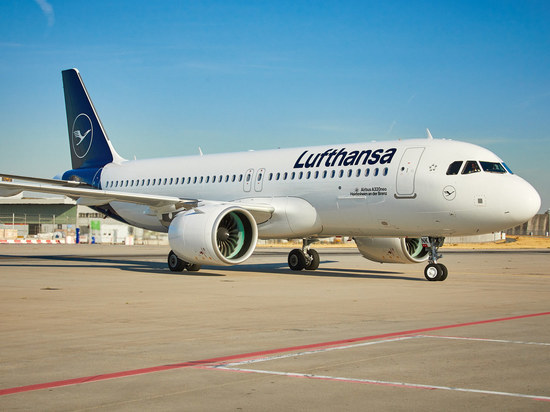 Lufthansa Group приобретает новые лайнеры последнего поколения для рейсов малой и средней дальности Lufthansa Group приобретает новые лайнеры последнего поколения для рейсов малой и средней дальности