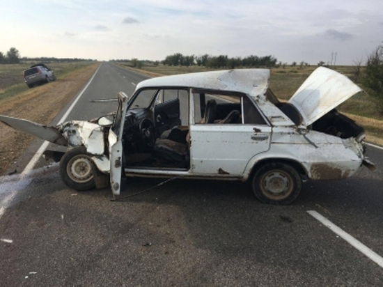 В Калмыкии нетрезвый водитель совершил аварию