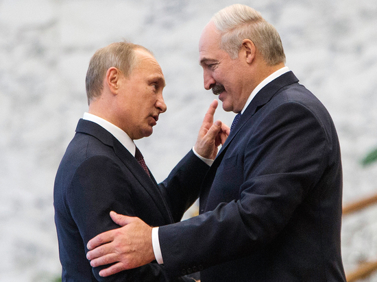 Лукашенко поздравил Путина и Хабиба с победой